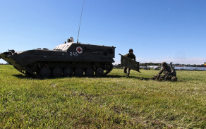 dnynato_2017_053_2.jpg