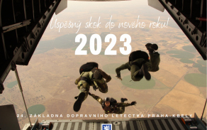 free_modern_happy_new_year_photo_card_1.jpg